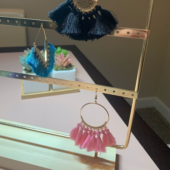 SALE💚 any 3 for $18 💚 Bohemian Tassel Fan Hoop Earrings Statement - Picture 6 of 6